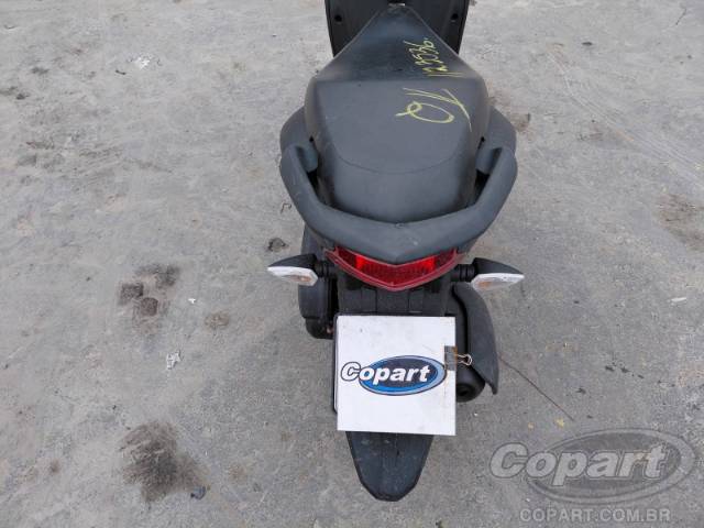 2025 YAMAHA FLUO 