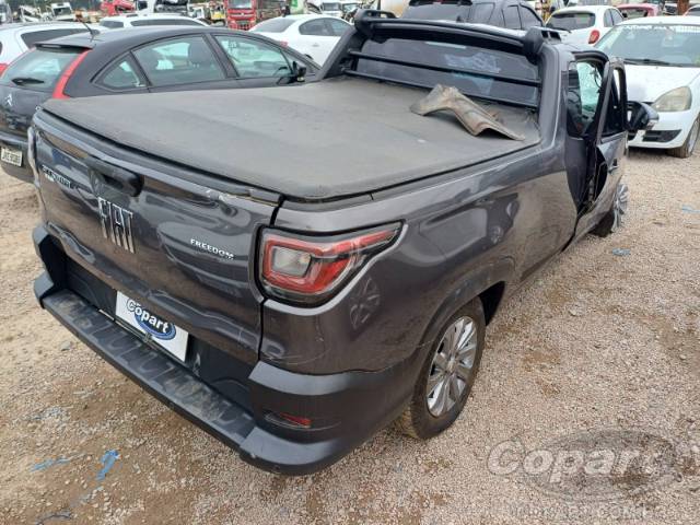 2022 FIAT STRADA 