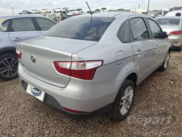 2017 FIAT GRAND SIENA 