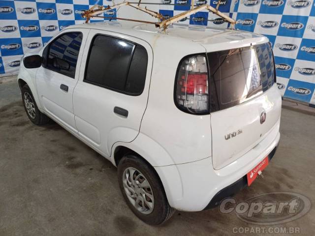 2021 FIAT UNO 