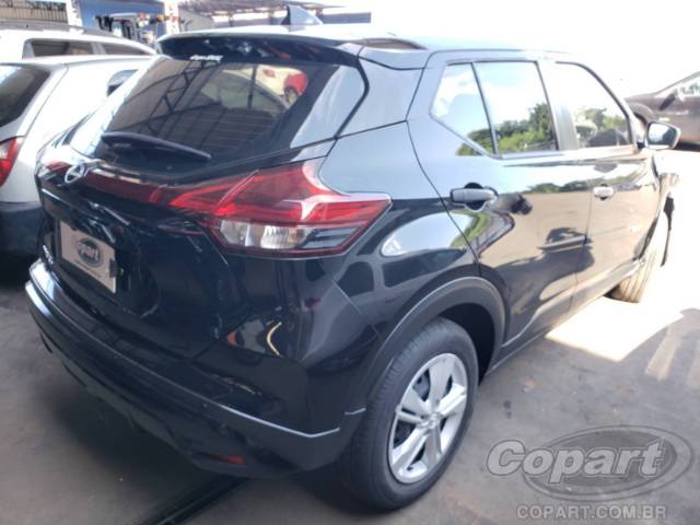 2024 NISSAN KICKS 