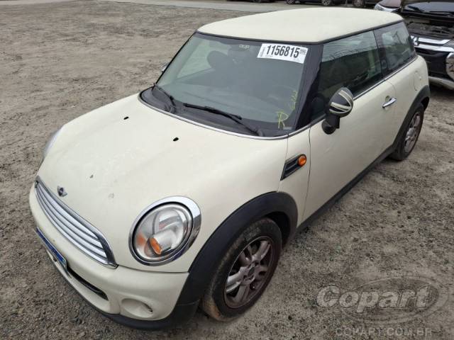 2013 MINI COOPER 