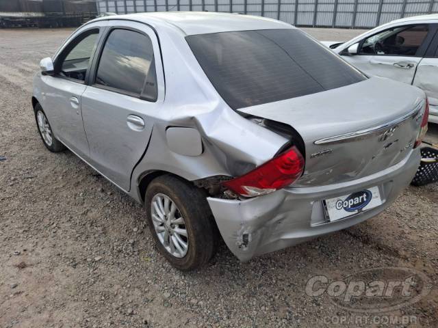 2014 TOYOTA ETIOS SEDA 