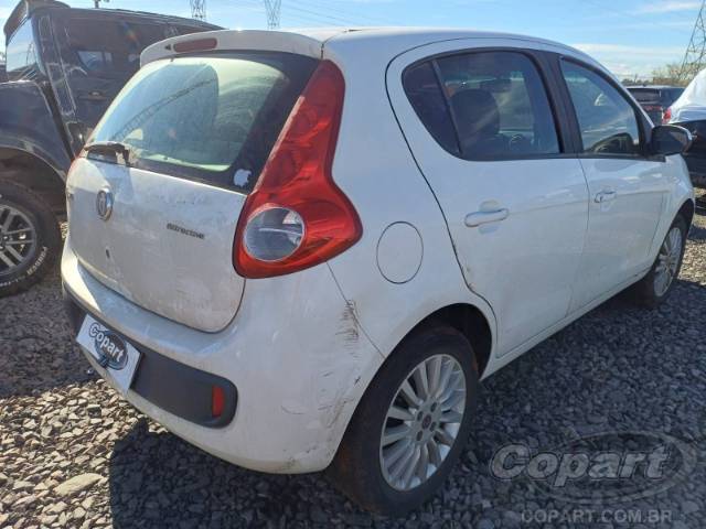 2013 FIAT PALIO 