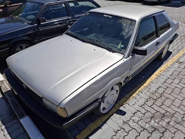 1986 VOLKSWAGEN SANTANA 