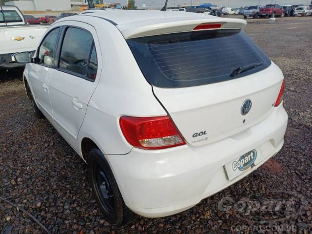 2013 VOLKSWAGEN GOL 