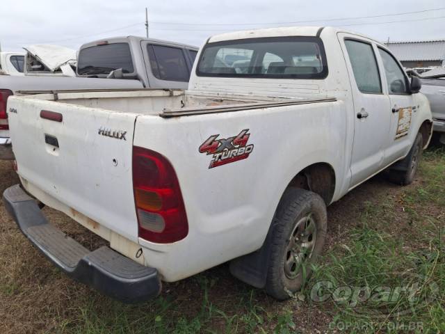 2010 TOYOTA HILUX CD 