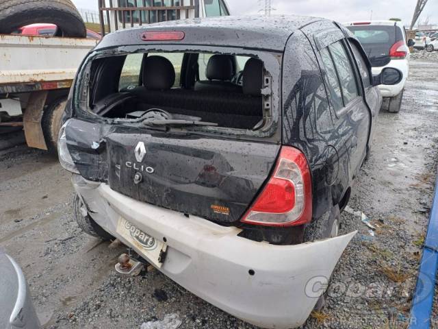 2015 RENAULT CLIO 