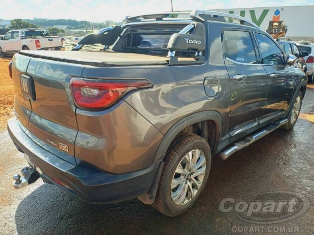2023 FIAT TORO 