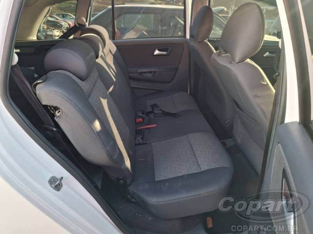 2013 VOLKSWAGEN SPACEFOX 