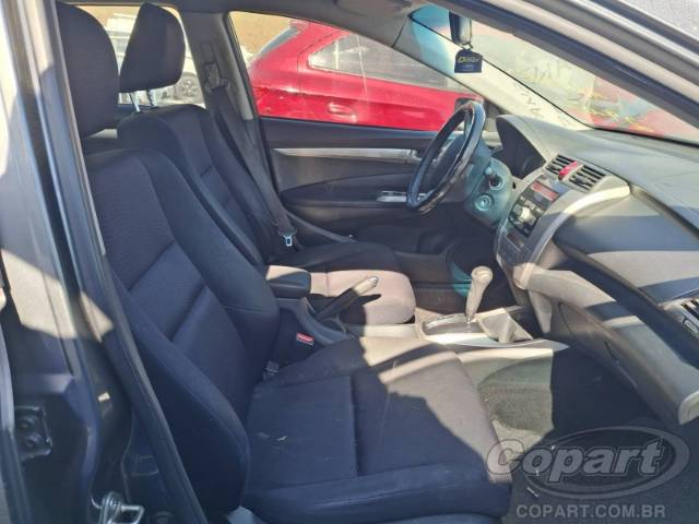 2011 HONDA CITY 