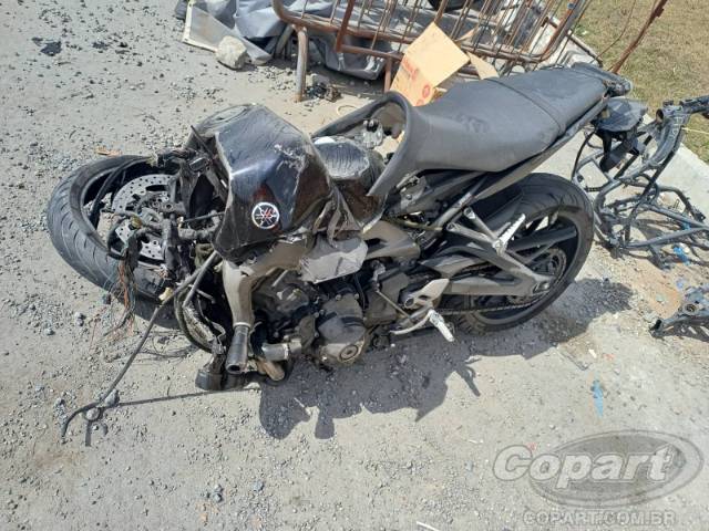 2015 YAMAHA MT-09 
