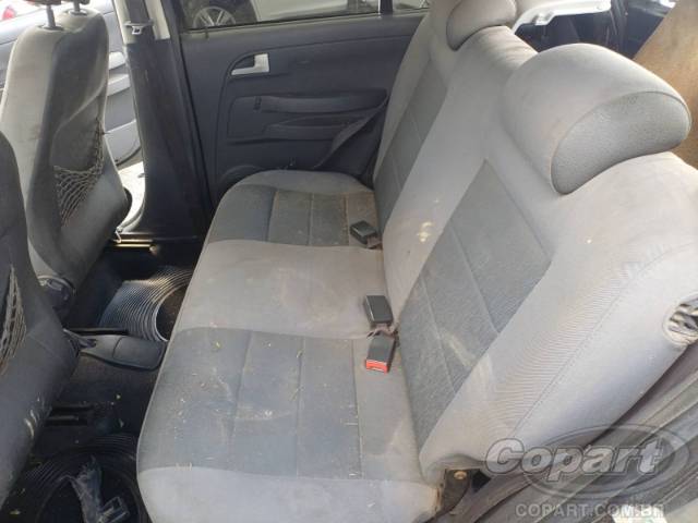 2006 VOLKSWAGEN FOX 