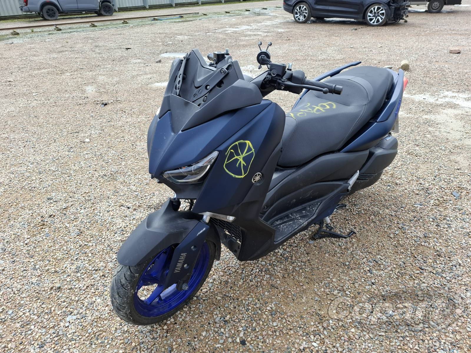 Foto 2: 2024 YAMAHA XMAX