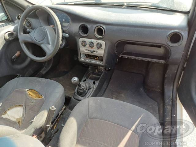 2002 CHEVROLET CELTA 