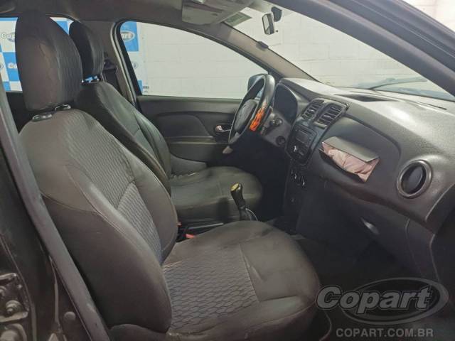 2015 RENAULT SANDERO 