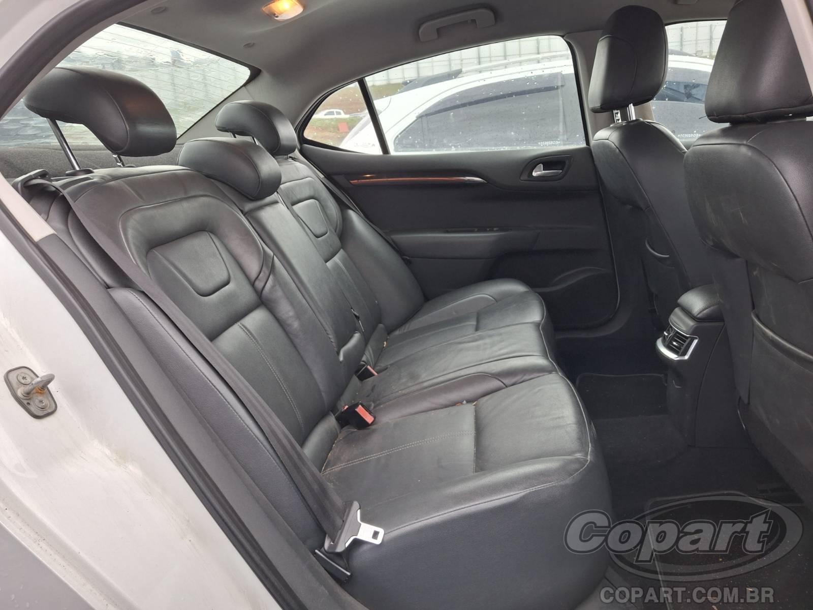 Foto 6 de 13: 2014 CITROEN C4 LOUNGE