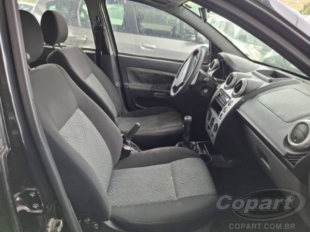 2011 FORD FIESTA 