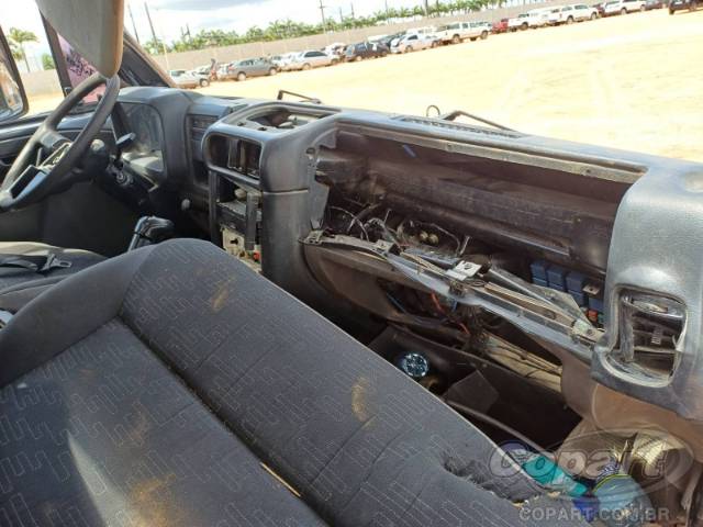 2013 VOLKSWAGEN DELIVERY 