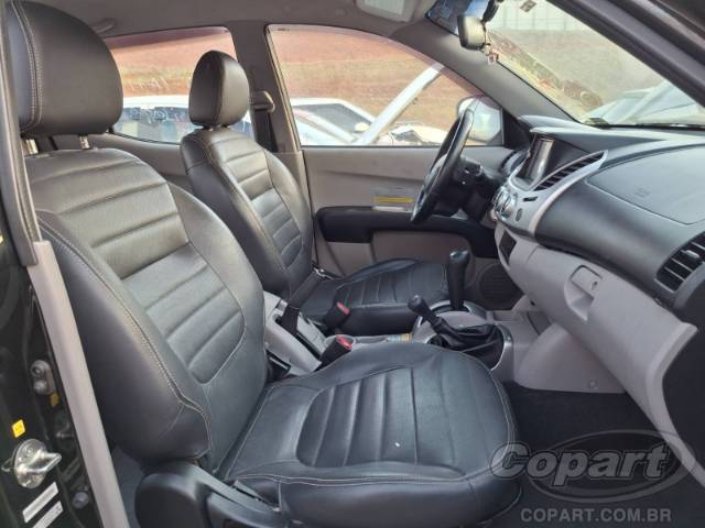 2013 MITSUBISHI L200 TRITON 