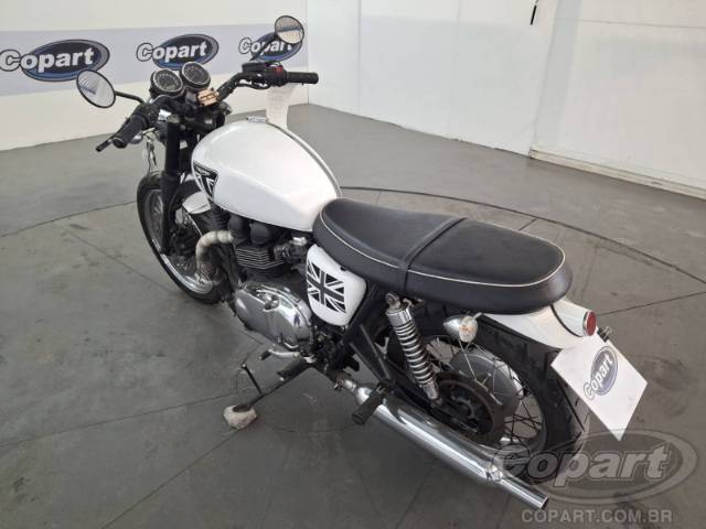 2014 TRIUMPH BONNEVILLE 