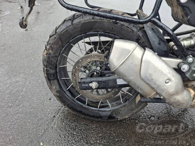 2026 ROYAL ENFIELD HIMALAYAN 