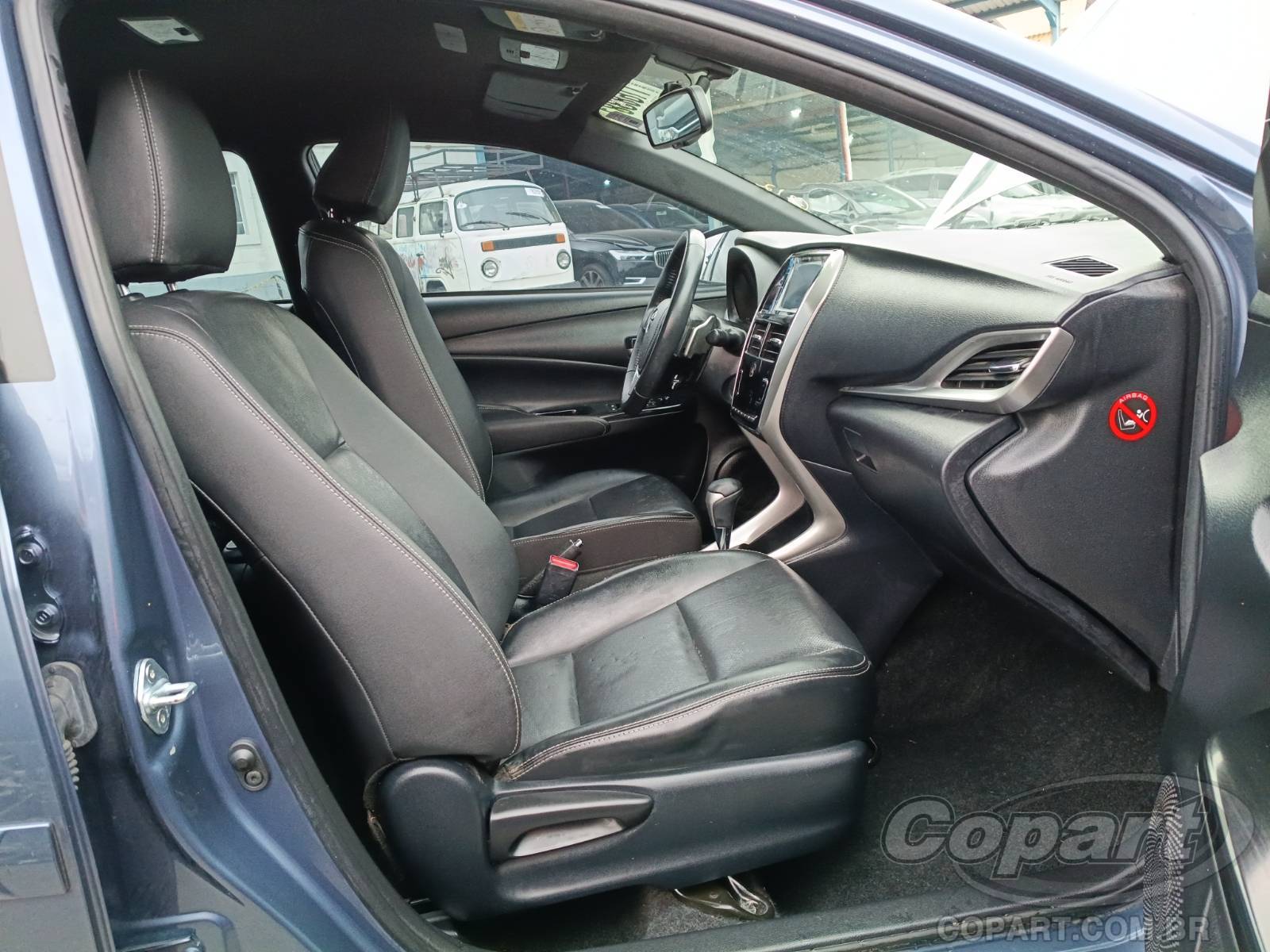 Foto 5: 2019 TOYOTA YARIS