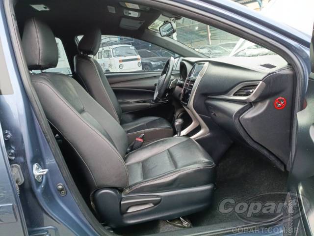 2019 TOYOTA YARIS 