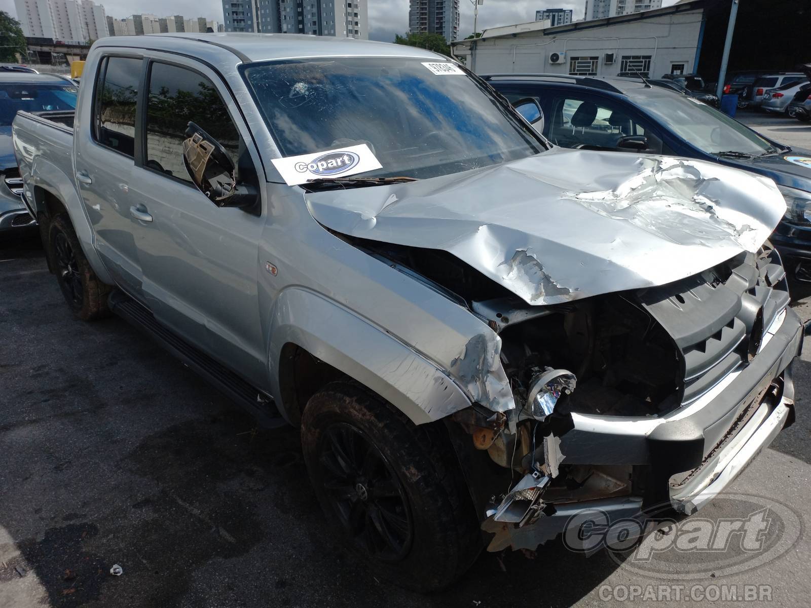 Volkswagen Amarok Highline 4Motion 2.0 TDI BiTurbo 2011 Colisão Média Monta