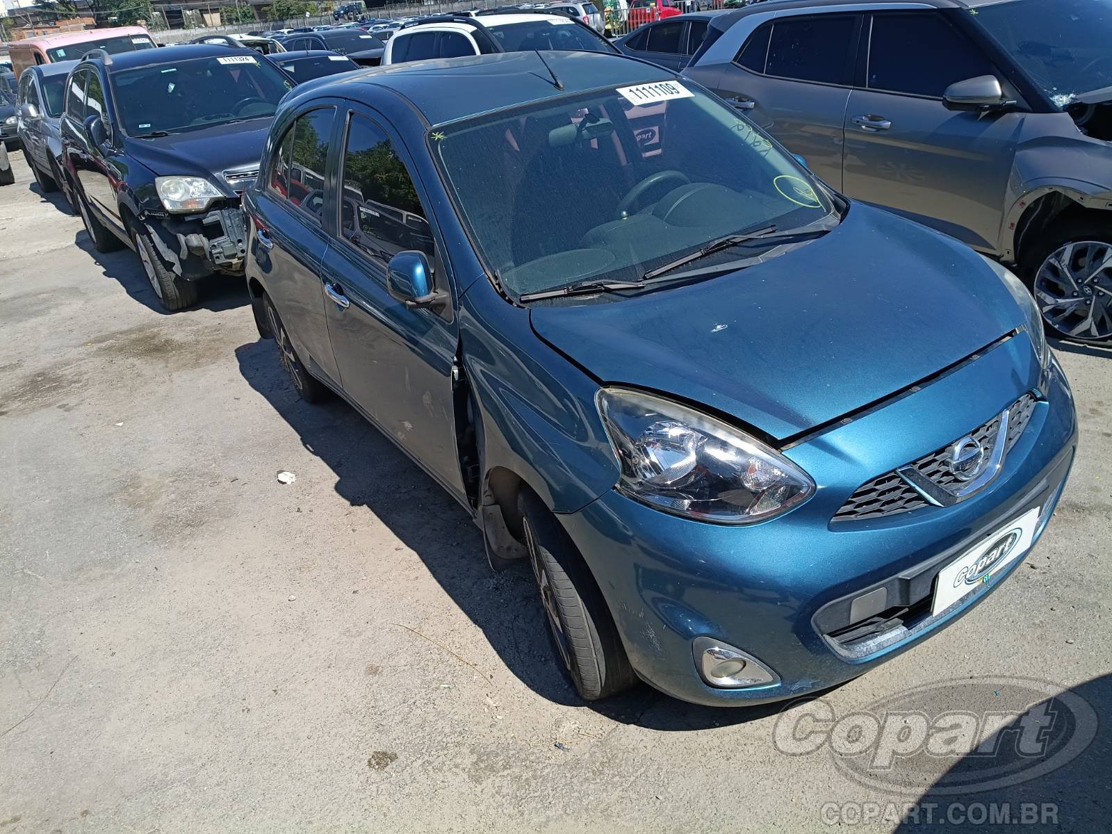 Veículo Nissan March Nissan March 2015 2015 em leilão