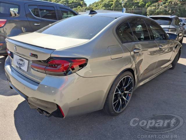 2022 BMW M5 