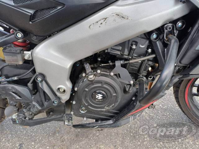 2026 BAJAJ DOMINAR 
