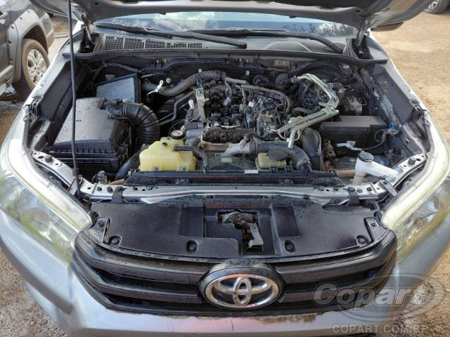 2020 TOYOTA HILUX CD 