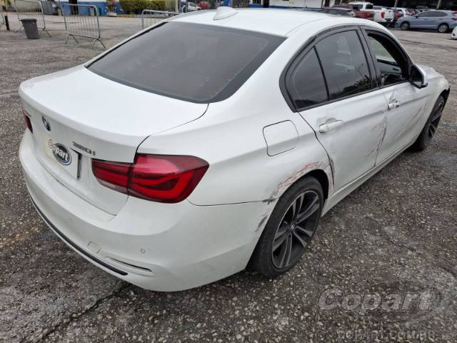2018 BMW SERIE 3 