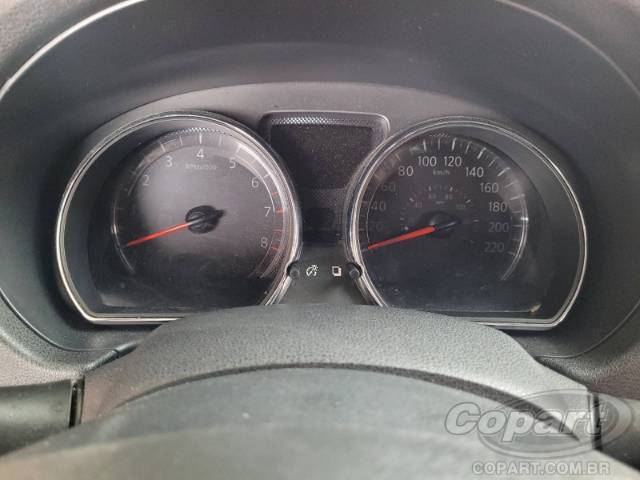 2018 NISSAN VERSA 