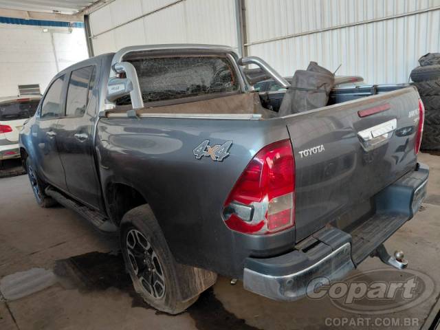 2021 TOYOTA HILUX CD 