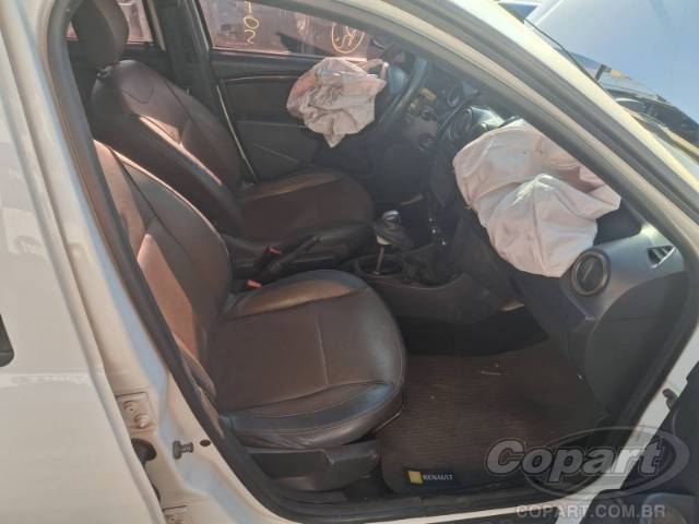 2018 RENAULT DUSTER 