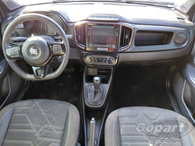 2023 FIAT STRADA CD 