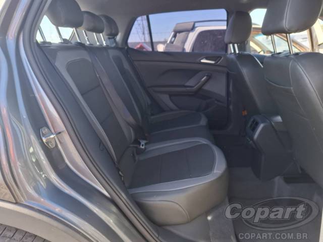 2024 VOLKSWAGEN T-CROSS 