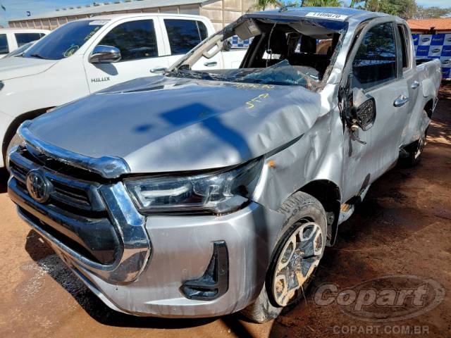 2022 TOYOTA HILUX CD 