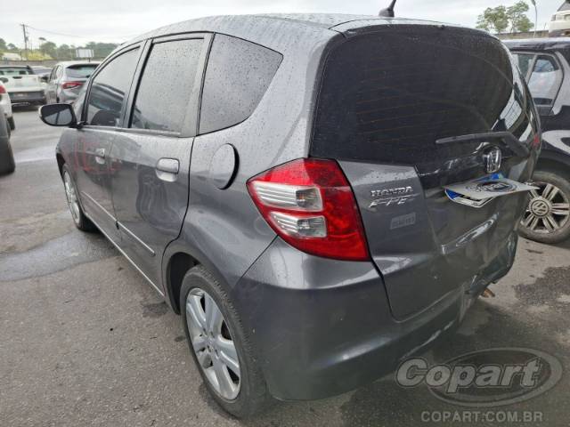 2011 HONDA FIT 