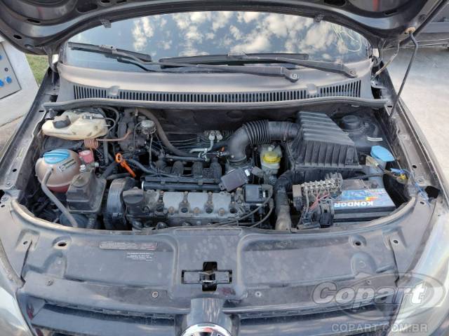 2013 VOLKSWAGEN SPACEFOX 