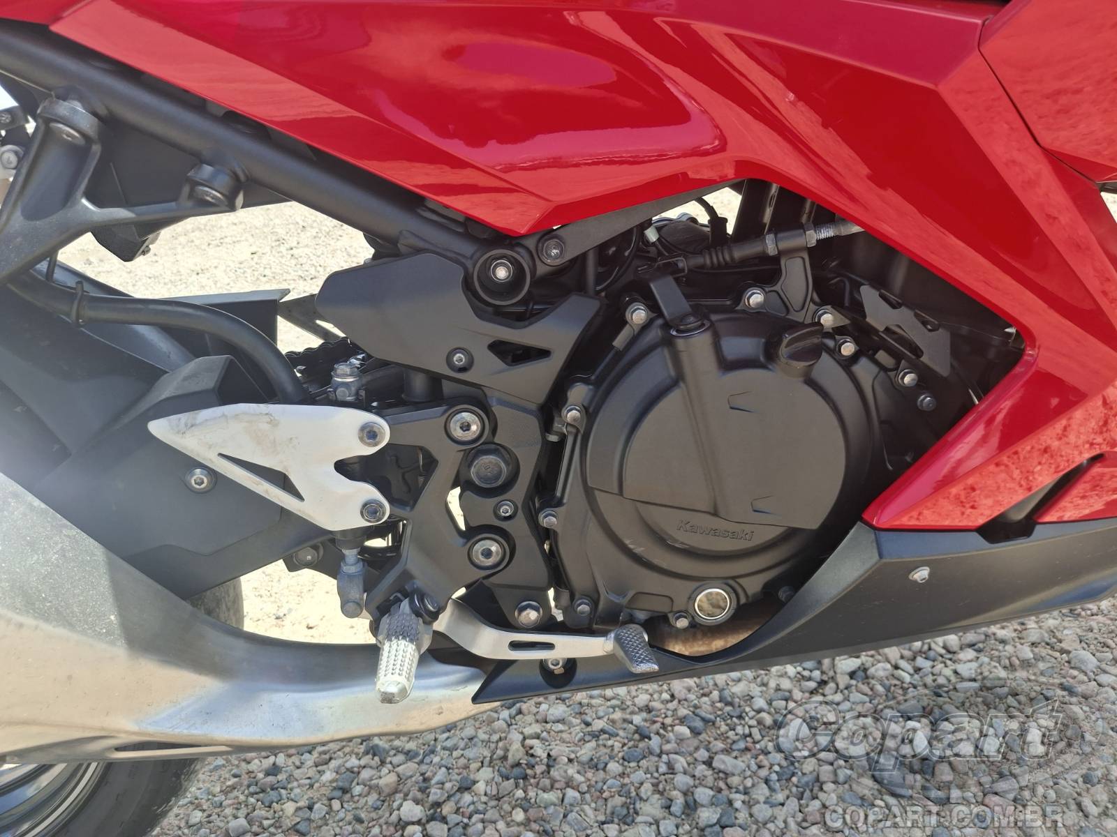 2023 KAWASAKI NINJA 400 — foto 6 de 10