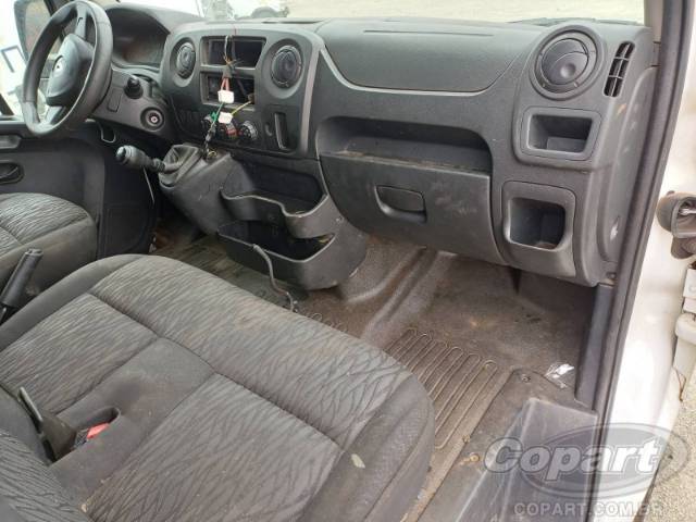 2023 RENAULT MASTER FURGAO 