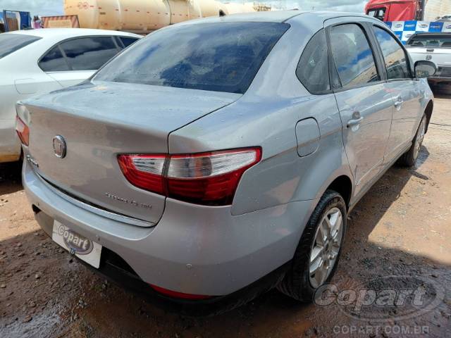 2016 FIAT GRAND SIENA 