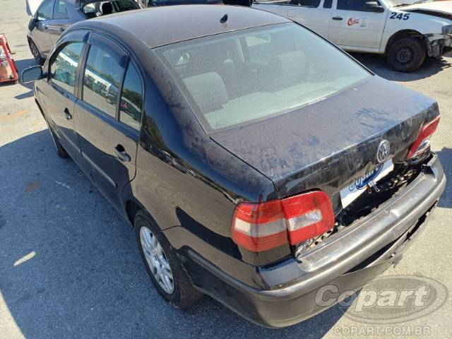 2006 VOLKSWAGEN POLO SEDAN 