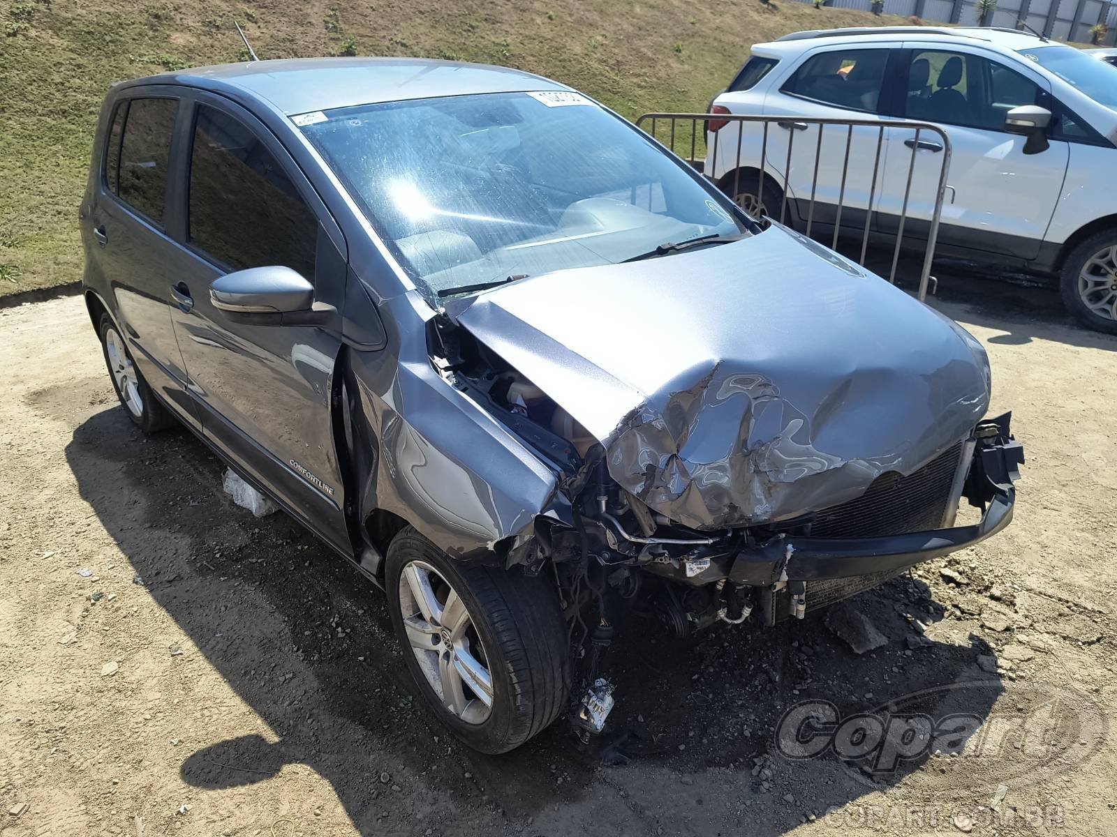 Veículo VW - VolksWagen Fox VOLKSWAGEN FOX 2016 Comfortline 1.6 MSI 2016 em leilão