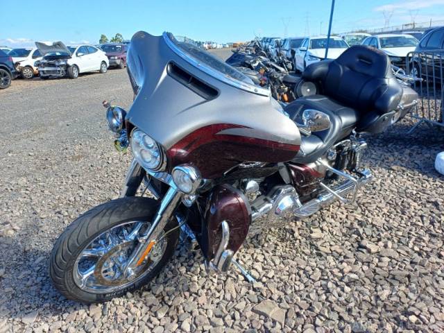 2015 HARLEY-DAVIDSON CVO 