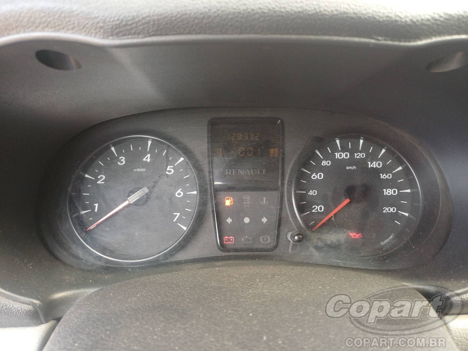 Foto 8 de 10: 2011 RENAULT CLIO