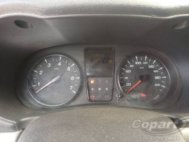 2011 RENAULT CLIO 